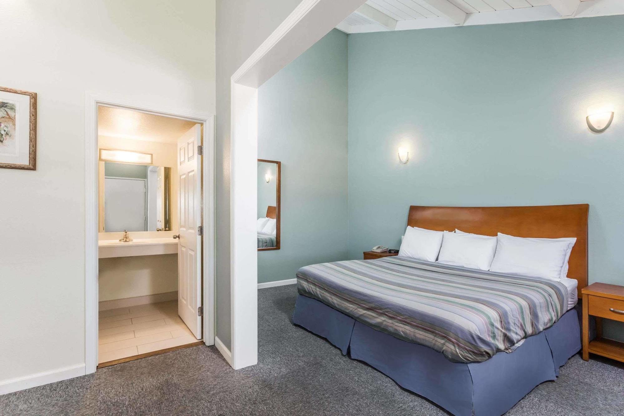 Travelodge by Wyndham Fairfield/Napa Valley Eksteriør billede